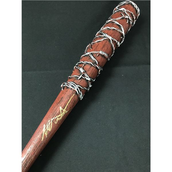 JEFFREY DEAN MORGAN SIGNED NEEGAN BAT - ACE COA