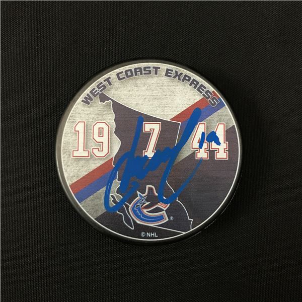 MARCUS NASLUND SIGNED VANCOUVER CANUCKS HOCKEY PUCK GCG HOLO