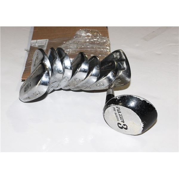 RIGHT HAND GOLF CLUBS SET. RH