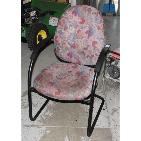 COMMERCIAL QUALITY CHAIR