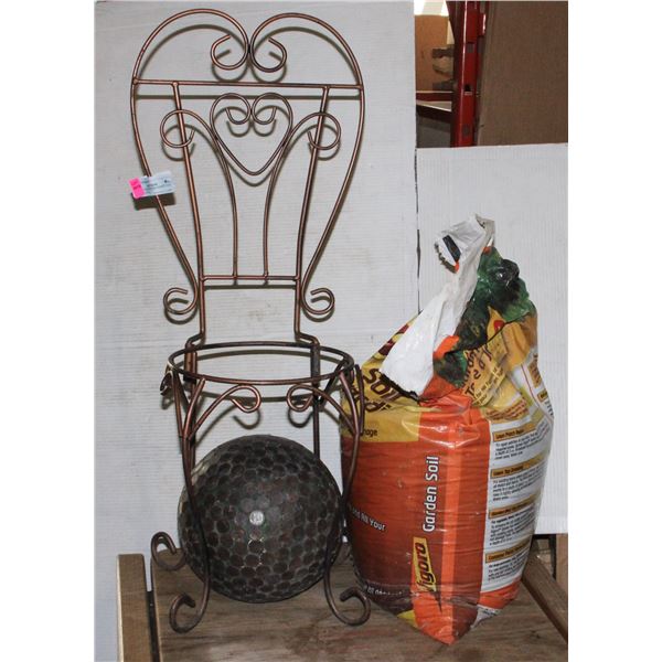 COPPER GARDEN ORNAMENT FOR PEST CONTROL