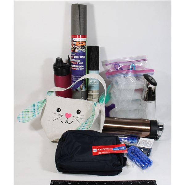 LOT OF KITCHEN ITEMS INCL. WATER BOTTLES, POP