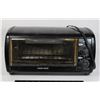 Image 1 : BLACK & DECKER TOAST-R-OVEN