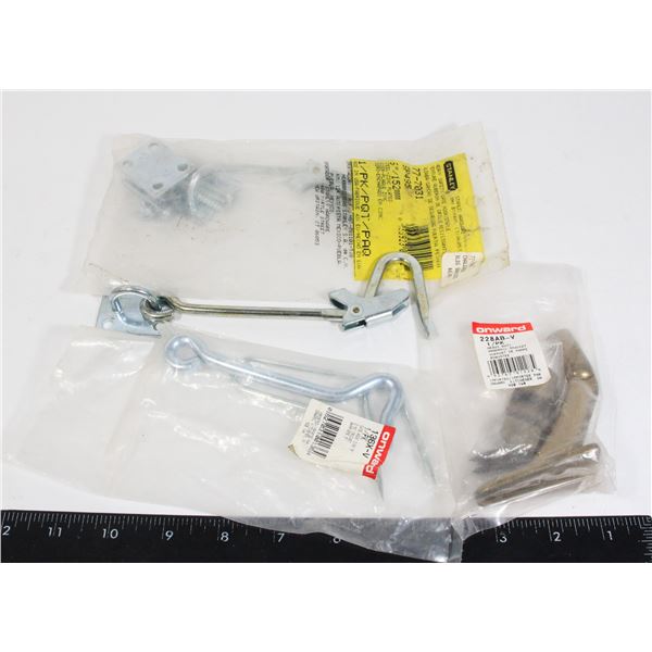 BUNDLE OF GATE HOOKS, SOME NEW