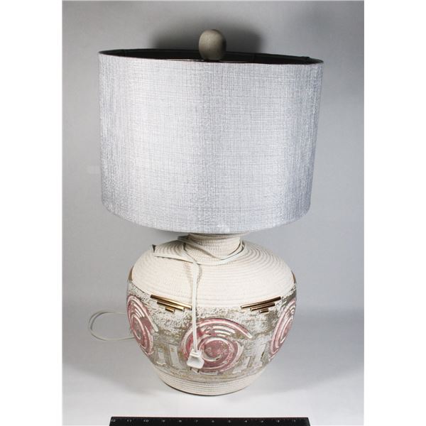 CERAMIC BASE LAMP, HIGHLY DECORATIVE