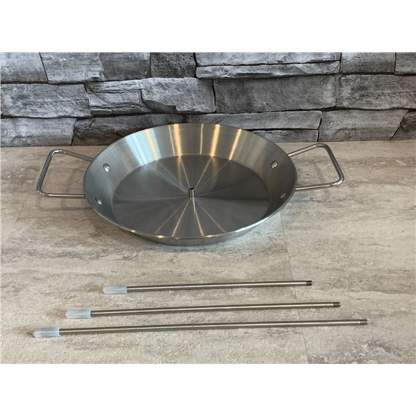 Vertical BBQ Stand - Includes 3 Removable Spikes - 8", 10" & 12" - Brand New