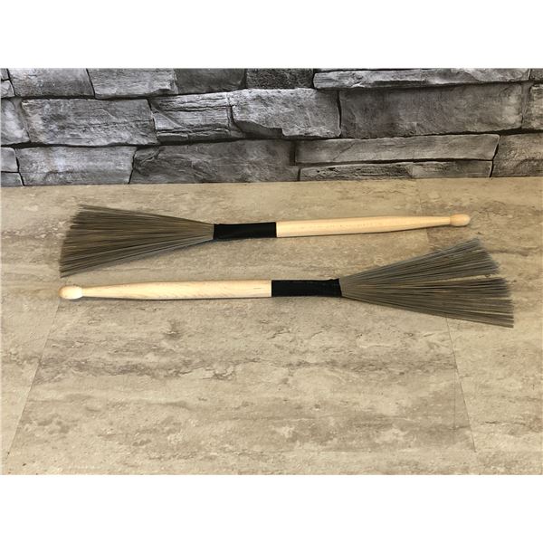 Retractable Drum Stick Brushes  - Set of 2 - Brand New