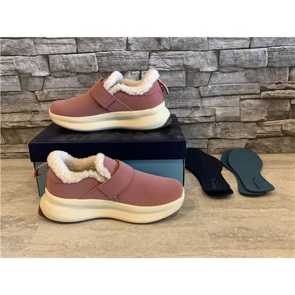 Silverts True Fit Footwear - Women's Size 8 - Dusty Rose Colour - Brand New