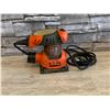 Image 4 : Black & Decker Finishing Sander - Model #: FS500 - 1/4 Sheet - Tested - Works