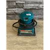 Image 1 : Makita Finshing Sander - Model #: BO4552 - Tested - Works