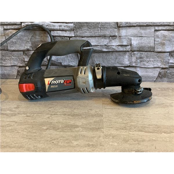 RotoZip by Bosch RZ20 Spiral Saw - Tested - Works
