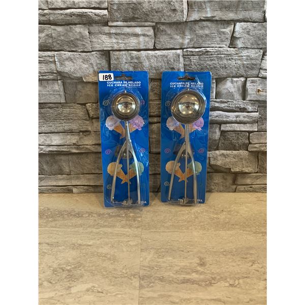 Lot of 2 - Assorted Ice Cream Scoops - Brand New