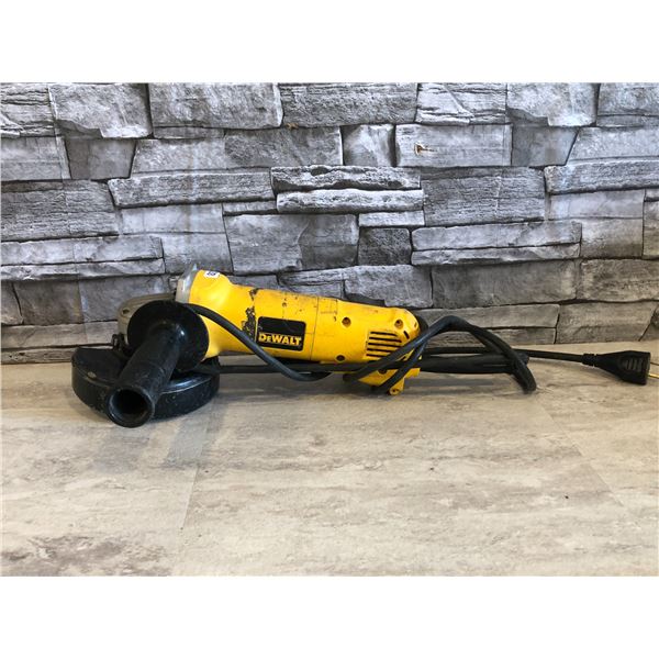 DeWalt Angle Grinder - 4 1/2" - Model #:D28402