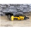 Image 6 : DeWalt Angle Grinder - 4 1/2" - Model #:D28402