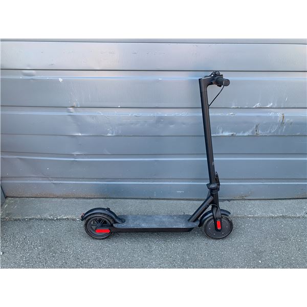 Electric Scooter - No Charging Cord - Not Powering On - Not Tested