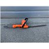 Image 1 : Black & Decker Electric Hedge Trimmer - 16" - Model#: 8124-04