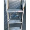Image 2 : Aluminum Ladder - 6ft Tall - 5 steps