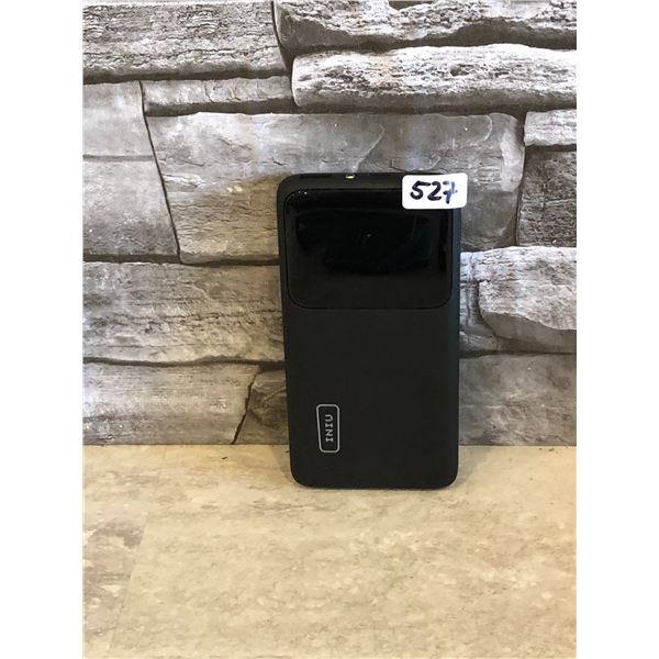 INIU Power Bank - Model #:BI-B6 - 10000mAh - Black - Brand New