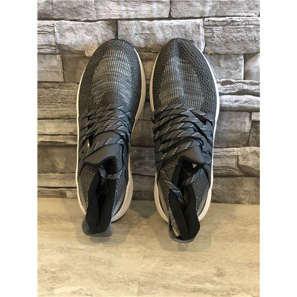 Women's Running Shoes - Grey - Size 8 - Brand New