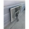 Image 5 : Basketball Hoop & Backboard