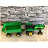Image 9 : Vintage Tonka John Deere Tractor & Trailer - Pressed Steel - Model #: XMB-975 - Green