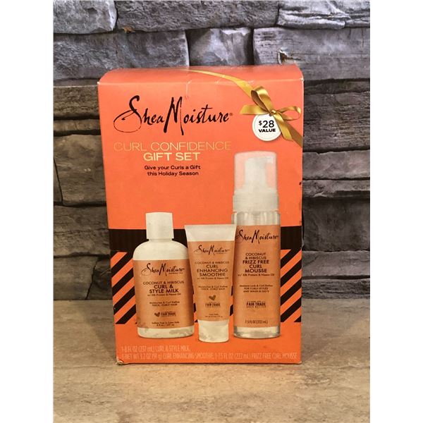 Brand NewShea Moisture - Curl Confidence Gift Set - Brand New