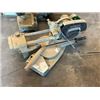 Image 1 : Miter Saw