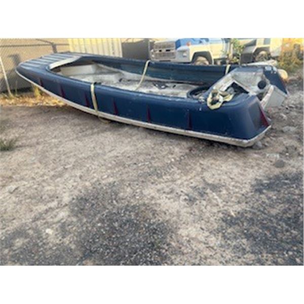 Boston Whaler Hull