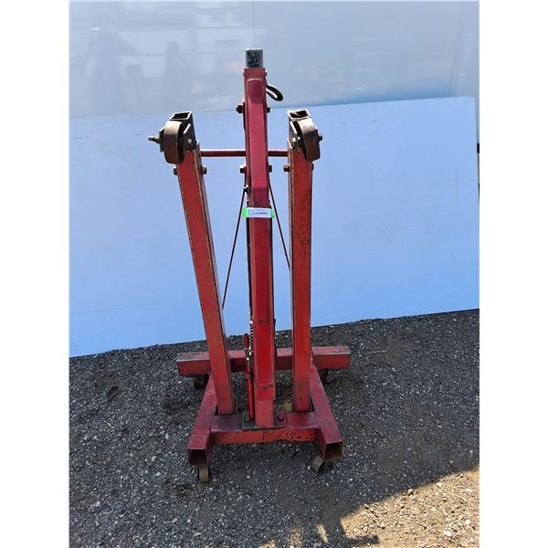 **2 Ton Engine Hoist- Missing Pins, Cannot Ship
