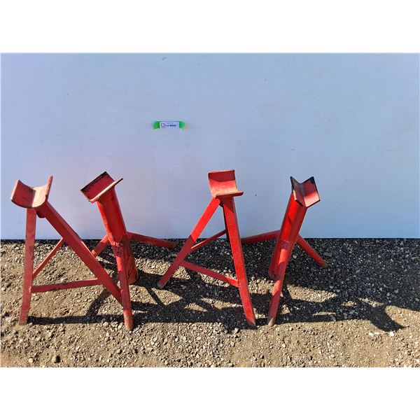 **(4) Metal Stands up to 19.5" x 13.5", Cannot Ship