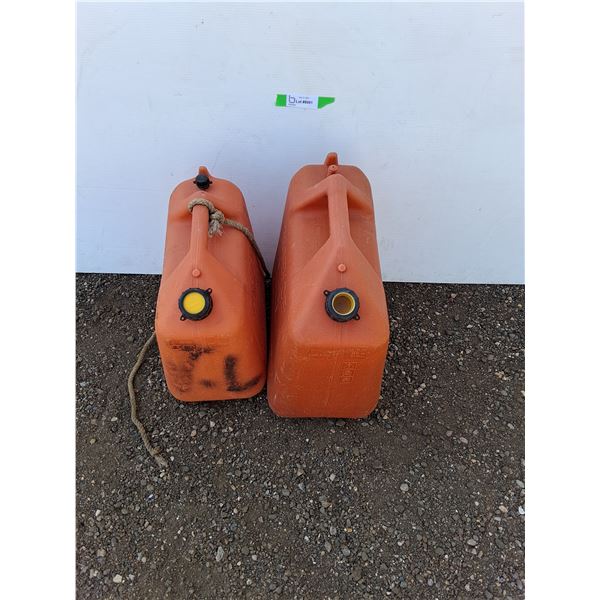 **(2) Jerry Cans- 20 & 25 Litres, Cannot Ship