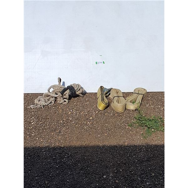**Tie Down Rope & (3) Recovery Straps