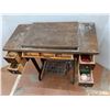 Image 2 : *Vintage Singer Treadle Machine with Wooden Table and Accessories 34" x 30.5" x 16", Cannot Ship