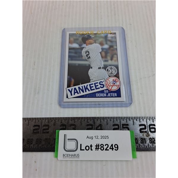 Topps Derek Jeter MLB Collector Card - Authenticity Not Guaranteed