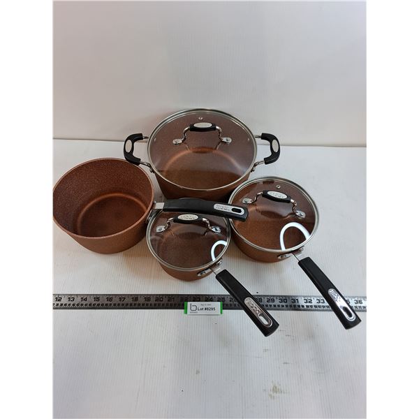 "The Rock" Cookware Set - Missing 1 Lid