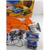 Image 3 : Hot Wheels Beginner Level Slot Car Track Set