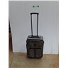 Image 1 : Cambridge Travel Case 22" x 14" x 8",  Pickup Preferred