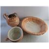 Image 4 : Porcelain Pitcher, 18" Bowl and Chamber Pot  -  PICK UP