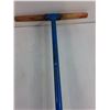 Image 3 : ** Post Hole Digger - 42" Length - Pickup Only
