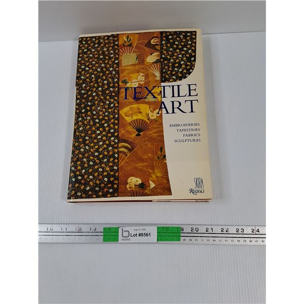 Textile Art For Embroideries, Tapestries, Fabrics, Sculptures Hard cover Book