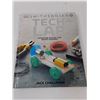 Image 2 : Smithsonian Tech Lab Awesome Builds For Smart Makers Hard Cover Book