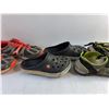 Image 5 : Ladies Sneakers, Slippers and Kids Sandals - Size 7