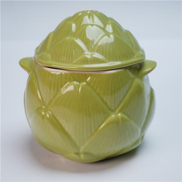 Le Creuset Stoneware Mini Casserole Dish, Petite Artichoke
