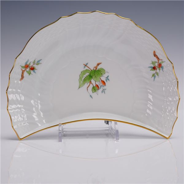 Herend Porcelain HER16 Moon Plate with Fruit Branch