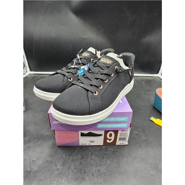 Skechers Womenâ€™s Sneakers, Size 9