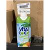 Image 2 : Vita Coco Coconut Water With Pineapple, 12 x 500ml
