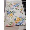 Image 2 : Floral Patterned Fabric Roll with Multicolor Design