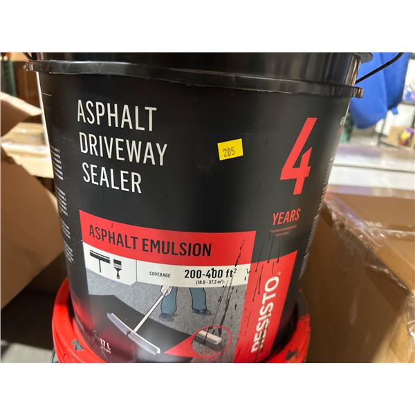 Resisto Asphalt Driveway Sealer (4.5 Gal, 17 L) – Covers 200-400 Sq. Ft.