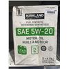 Image 2 : Kirkland Signature SAE 5W-20 Full Synthetic Motor Oil, 2-Pack, 4.73 Liters Each