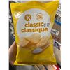 Image 1 : CKF Classic Potato Chips 66g x 12ct